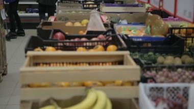 meyve deposu limon muz elma portakal pomelo