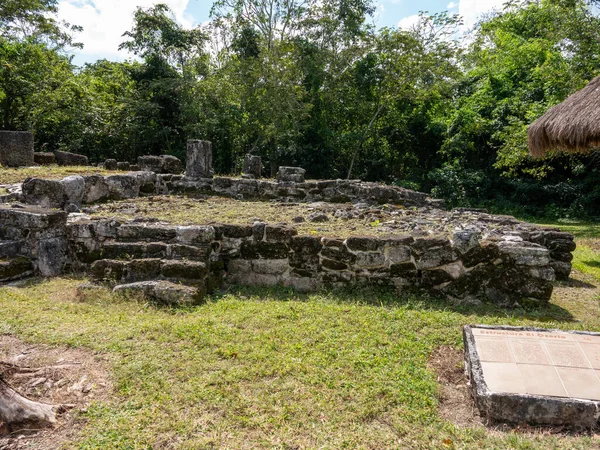 Kutsal Kolombiya öncesi Maya Dini Sitesi
