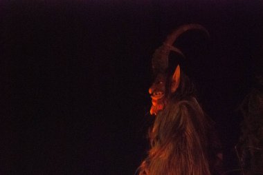 Krampuslauf, Avusturya 'nın Schladming kentindeki geleneksel şeytan geçit töreni.