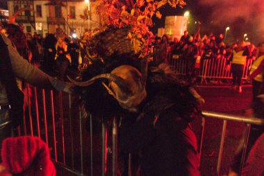 Krampuslauf, Avusturya 'nın Schladming kentindeki geleneksel şeytan geçit töreni.