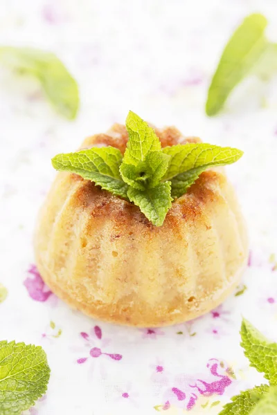 Keso muffin med mynta. — Stockfoto