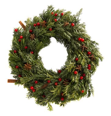 Beyaz bir arka plan üzerinde Noel çelenk. İzole fotoğraf.