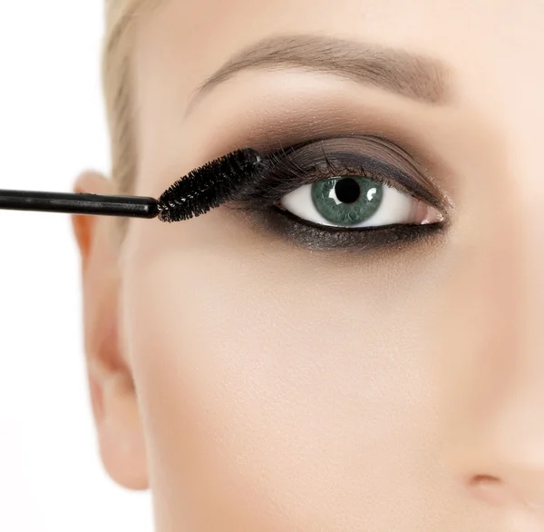 Eyeshadows. Eye shadow brush — Stock Photo, Image