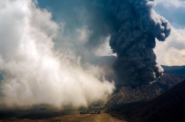 Bromo yanardağ Endonezya