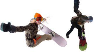 Snowboard sürücüleri beyaz arka planda izole edildi.