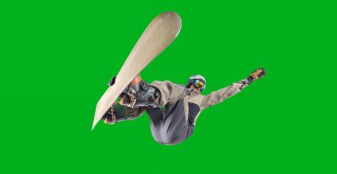 Snowboard sürücüsü yeşil ekranda izole edildi.