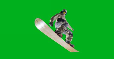 Snowboard sürücüsü yeşil ekranda izole edildi.