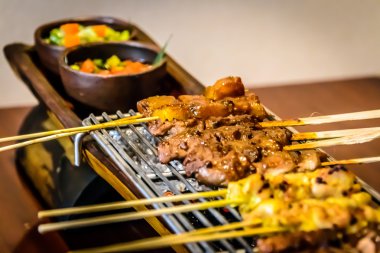 Sate Satu Metre (Bir Metre Sate)