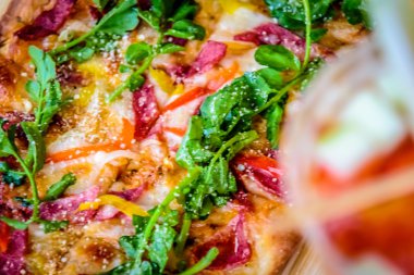 Kokteyl içki aperatif ve tarte flambe