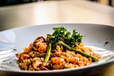 Risotto Ai Fruitti Do Yaptı E Asparagi 