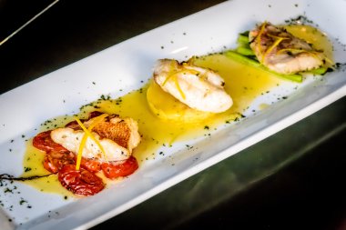 Filetto Di Red Snaper Üç renkli 