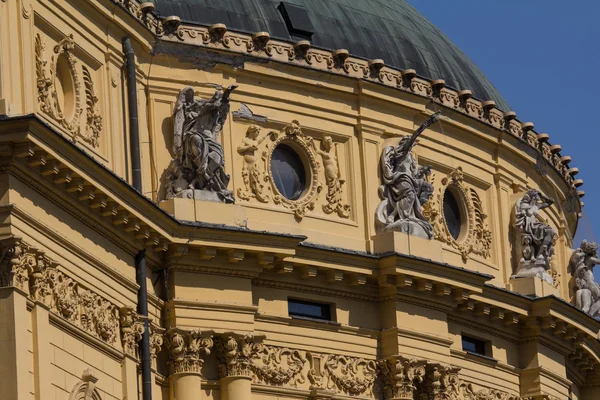 Old historic building in Hungary — Stock Photo, Image