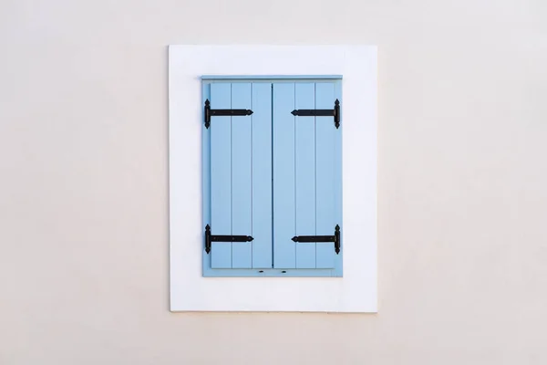 Παράθυρο Μπλε Παντζούρια Αρχιτεκτονική Σύνθεση Κλειστό Παράθυρο Σχεδιασμός Και Ιδέες — Φωτογραφία Αρχείου