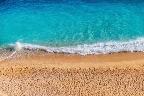 Luftaufnahme Vom Strand Urlaub Und Abenteuer Strand Und Blaues Wasser — Stockfoto