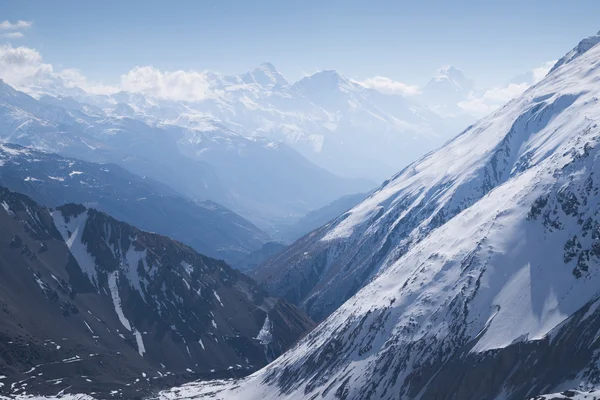 Hoge bergketen — Stockfoto