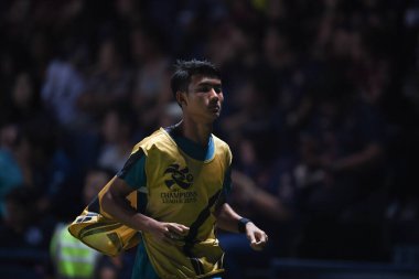 Buriram, Tayland-Mar13,2019: Buriram Stadyumu 'nda Jeonbuk Hyundai' ye karşı defin rampası arasında AFC2019 'da çarpışma halinde Suphanat Mueanta oyuncusu