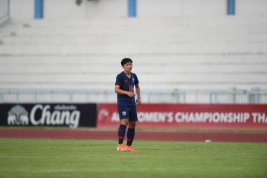 Chonburi-Tayland-19aug2019: Tayland Beden Eğitimi Enstitüsü 'nde 9-0 Timor leste arasında Tayland' ın 16 numaralı oyuncusu Khwanrudi saengchan eylemde