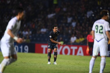 Buriram, Tayland-Mar13,2019: Buriram Stadyumu 'nda Jeonbuk Hyundai' ye karşı AFC2019 'da gömülen gömü sırasında bir araya gelen Suchao nutnum oyuncusu