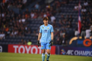 Buriram, Tayland-Mar13,2019: Buriram Stadyumu 'nda Jeonbuk Hyundai' nin Jeonbuk Hyundai 'ye karşı defnedildiği AFC2019' da Song bumkeun # 31 oyuncusuydu.
