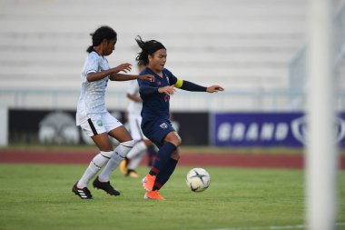 Chonburi-Tayland-19aug2019: Kanjana sangngoen # 21 Tayland futbolcusu Tayland Beden Eğitimi Enstitüsü 'nde 9-0 Timor leste, Tayland