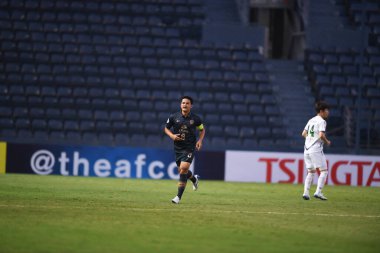 Buriram, Tayland-Mar13,2019: Buriram Stadyumu 'nda Jeonbuk Hyundai' ye karşı AFC2019 'da gömülen gömü sırasında bir araya gelen Suchao nutnum oyuncusu