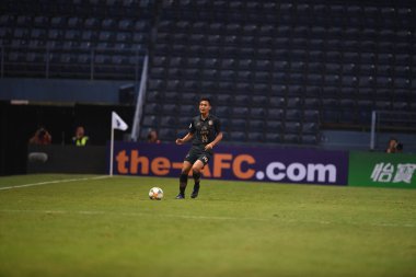 Buriram, Tayland-Mar13.2019: Buriram Stadyumu 'nda Jeonbuk Hyundai' ye karşı AFC2019 'da defnedilmek üzere birleşen Chitipat Thank lang oyuncusu