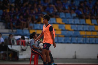 Bangkok-Tayland-17 Ağustos 2019: Tayland Beden Eğitimi Enstitüsü Chonburi, Tayland 'daki AFF 8-0 Singapur sırasında Tayland' da 19 numaralı Pitsamai Sornsai