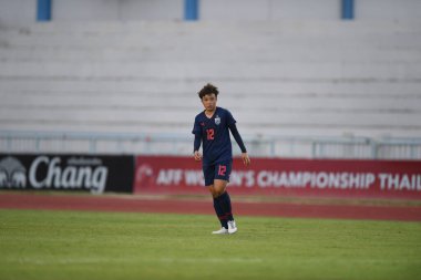 Bangkok-Tayland-17 Ağustos 2019: Rattikan thongsombut # 12 Tayland futbolcusu Tayland Beden Eğitimi Enstitüsü 'nde AFF 8-0 Singapur, Tayland