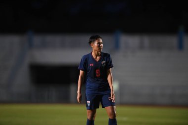 Bangkok-Tayland-17 Ağustos 2019: Tayland Beden Eğitimi Enstitüsü Chonburi, Tayland AFF 8-0 Singapur arasında Tayland # 9 numaralı Saowalak pengngam