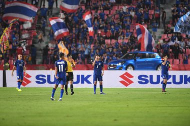Bangkok-Tayland-9NOV2018: Tayland milli stadyumunda Timor leste ile Tayland arasındaki AFF Suzuki Kupası 2018 maçında Tayland 'ın Thitipan phungjan oyuncusu eylemde
