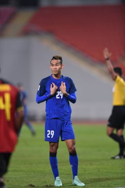 Bangkok-Tayland-9NOV2018: Tayland milli stadyumunda Timor leste ile Tayland arasındaki AFF Suzuki Kupası 2018 maçında Sanrawat dechmitr Tayland dechmitr oyuncusu