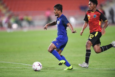 Bangkok-Tayland-9NOV2018: Tayland milli stadyumunda Timor leste ile Tayland arasındaki AFF Suzuki Kupası 2018 maçında Nurul Sriyangem oynuyordu