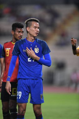 Bangkok-Tayland-9NOV2018: Tayland milli stadyumunda Timor leste ile Tayland arasındaki AFF Suzuki Kupası 2018 maçında Sanrawat dechmitr Tayland dechmitr oyuncusu
