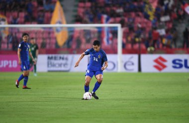 Bangkok-Tayland-9NOV2018: Tayland milli stadyumundaki Timor leste ile Tayland arasındaki AFF Suzuki Kupası 2018 maçında Korrakod Viriyaudomsiri oyuncusu