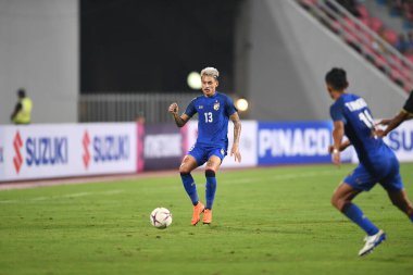 Bangkok-Tayland-9NOV2018: Tayland Milli Stadyumu 'nda Tayland ile Tayland arasındaki AFF Suzuki Kupası 2018' de oynayan Phillip patenci