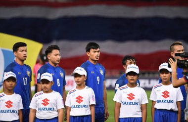 Bangkok-Tayland-9NOV2018: Tayland milli stadyumunda Timor leste ile Tayland arasındaki AFF Suzuki Kupası 2018 'de Adisak kraisorn oyuncusu eylemde
