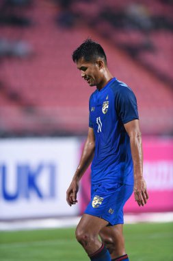Bangkok-Tayland-9NOV2018: Tayland milli stadyumu Timor Leste karşısında Tayland AFF Suzuki Kupası 2018 'de Mongkol Tossakai oynuyordu
