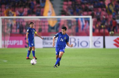 Bangkok-Tayland-9NOV2018: Tayland milli stadyumundaki Timor leste ile Tayland arasındaki AFF Suzuki Kupası 2018 maçında Korrakod Viriyaudomsiri oyuncusu