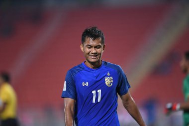 Bangkok-Tayland-9NOV2018: Tayland milli stadyumu Timor Leste karşısında Tayland AFF Suzuki Kupası 2018 'de Mongkol Tossakai oynuyordu