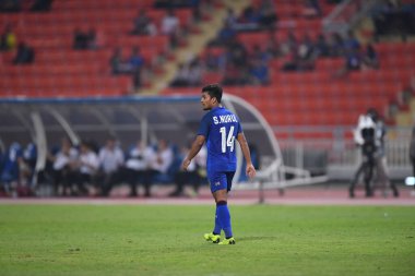 Bangkok-Tayland-9NOV2018: Tayland milli stadyumu Timor Leste karşısında Tayland AFF Suzuki Kupası 2018 'de Mongkol Tossakai oynuyordu