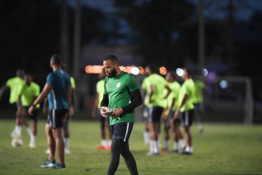 Buriram-Tayland-7Jun2019: Curacao oyuncusu Vietnam 'a karşı antrenman öncesi Chang antrenman sahasında, defin, thailand