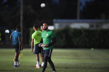 Buriram-Tayland-7Jun2019: Curacao oyuncusu Vietnam 'a karşı antrenman öncesi Chang antrenman sahasında, defin, thailand