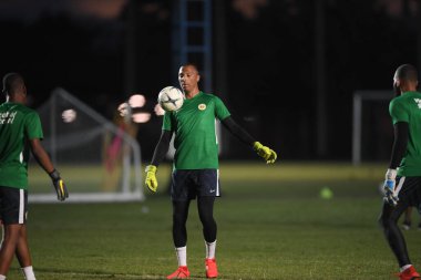 Buriram-Tayland-7Jun2019: Curacao oyuncusu Vietnam 'a karşı antrenman öncesi Chang antrenman sahasında, defin, thailand