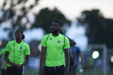 Buriram-Tayland-7Jun2019: Curacao oyuncusu Vietnam 'a karşı antrenman öncesi Chang antrenman sahasında, defin, thailand