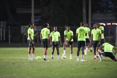 Buriram-Tayland-7Jun2019: Curacao oyuncusu Vietnam 'a karşı antrenman öncesi Chang antrenman sahasında, defin, thailand