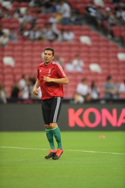 Kallang, Singapur - 21 Temmuz 2019: Juventus 'un oyuncusu Gianluigi Buffon, Juventus ile Singapur Ulusal Stadyumu arasındaki buzul 2019 savaşında 