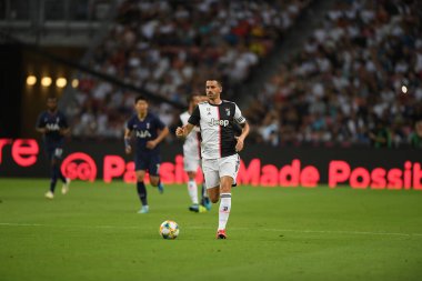 Kallang, Singapur - 21 Temmuz 2019: Juventus 'un oyuncusu, Juventus ve Spurs arasında Singapur' daki ulusal stadyumda 2019 yılındaki eylemde.  