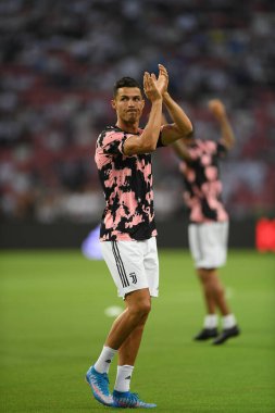 Kallang, Singapur - 21 Temmuz 2019: Juventus 'un oyuncusu Cristiano Ronaldo, Juventus ve Spurs arasında Singapur' daki ulusal stadyumda 2019 yılındaki eylemde.   
