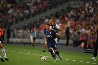 Kallang, Singapur - 21 Temmuz 2019: Tottenham Hotspur oyuncusu Anthony Georgiou, Juventus ile Singapur Ulusal Stadyumu arasındaki buzul 2019 savaşında 