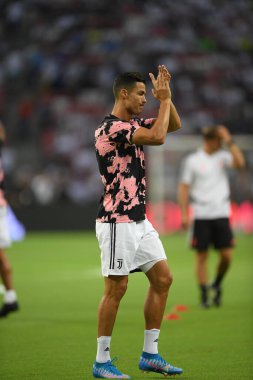 Kallang, Singapur - 21 Temmuz 2019: Juventus 'un oyuncusu Cristiano Ronaldo, Juventus ve Spurs arasında Singapur' daki ulusal stadyumda 2019 yılındaki eylemde.   